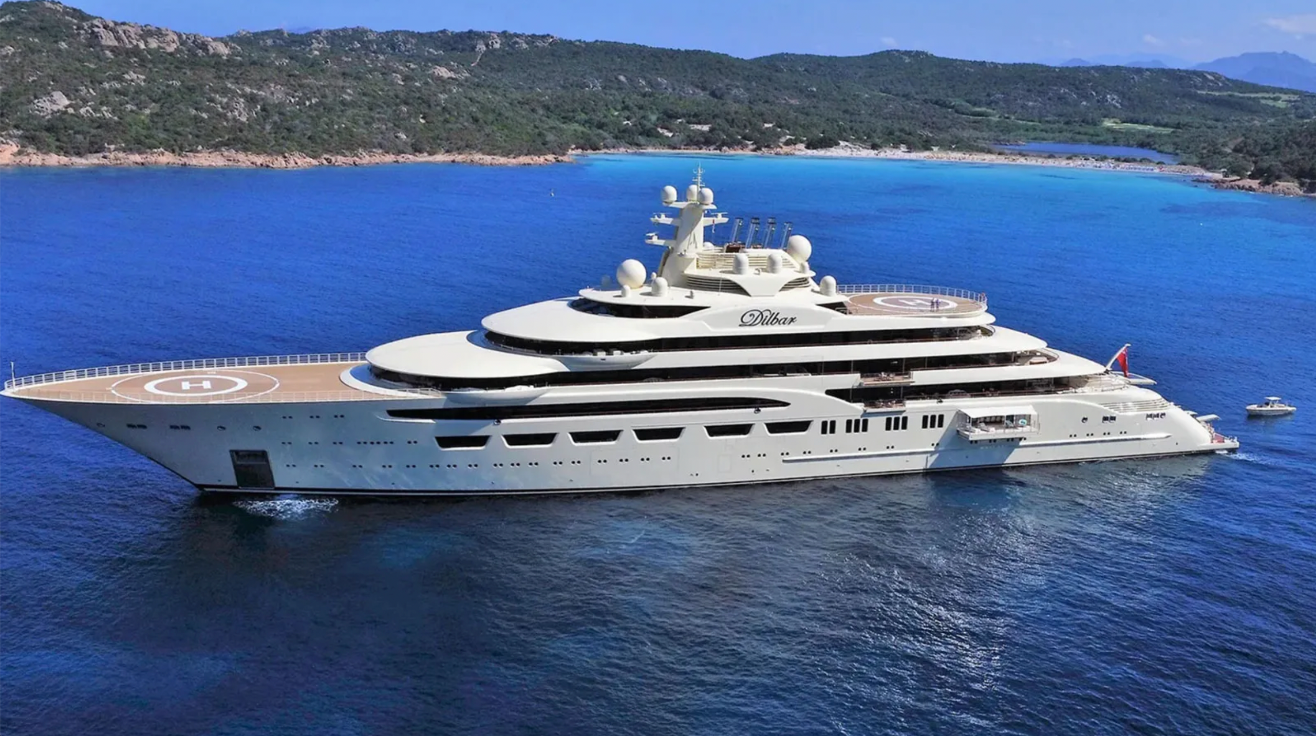 Step Inside $600 Million Superyacht owned by Russian Billionaire