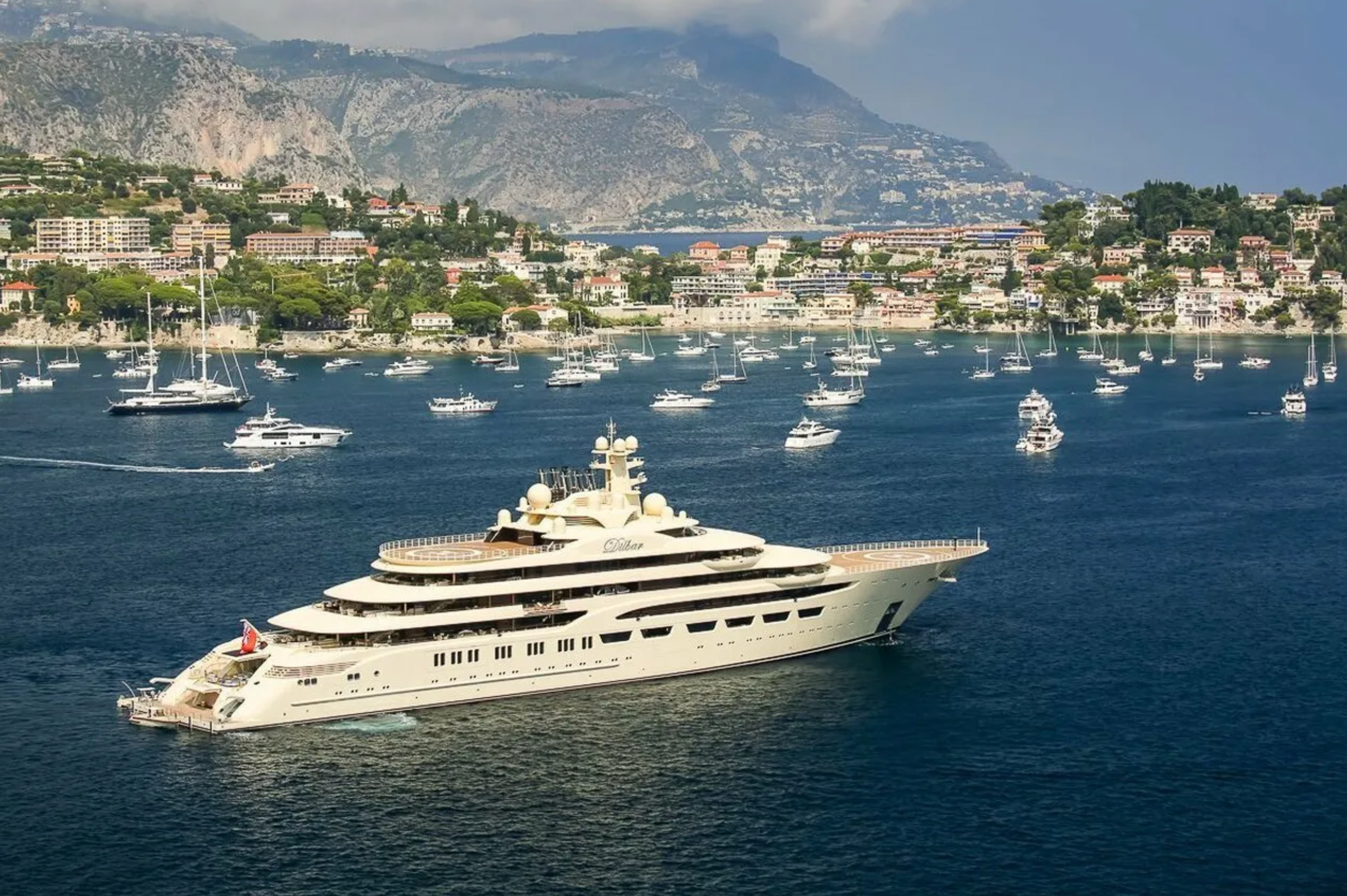 Step Inside $600 Million Superyacht owned by Russian Billionaire