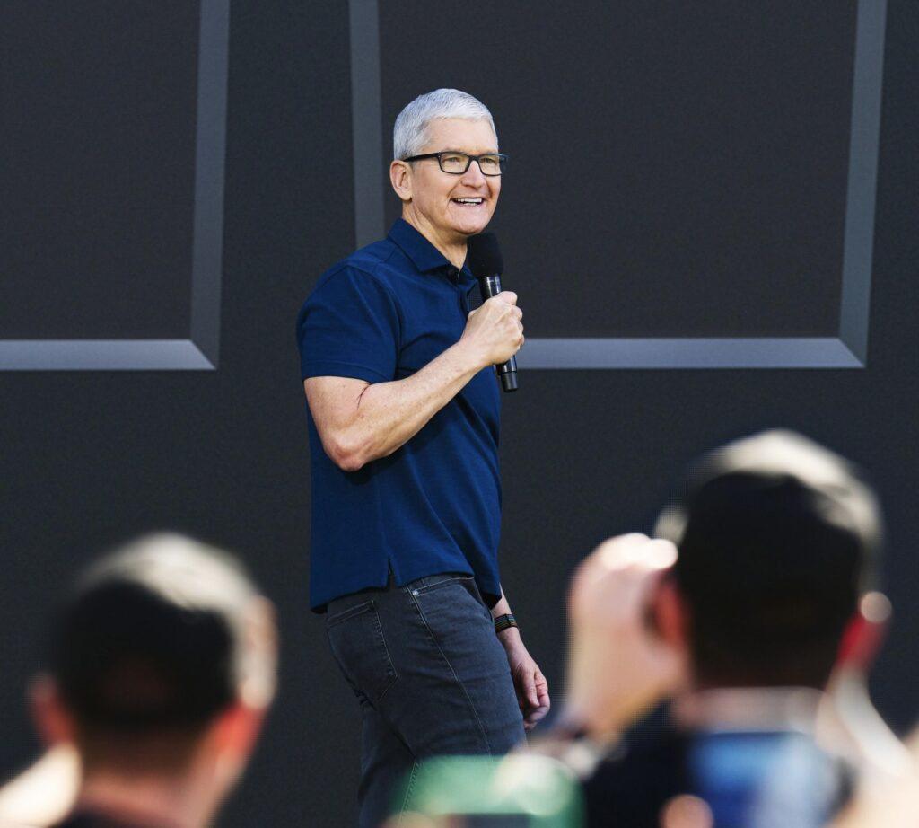 Apple's Market Valuation Hits $3 Trillion for the Second Time